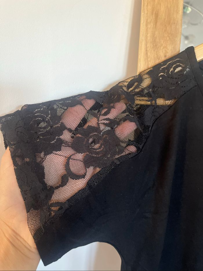 T shirt HELLINE neuf taille 38 - photo numéro 3