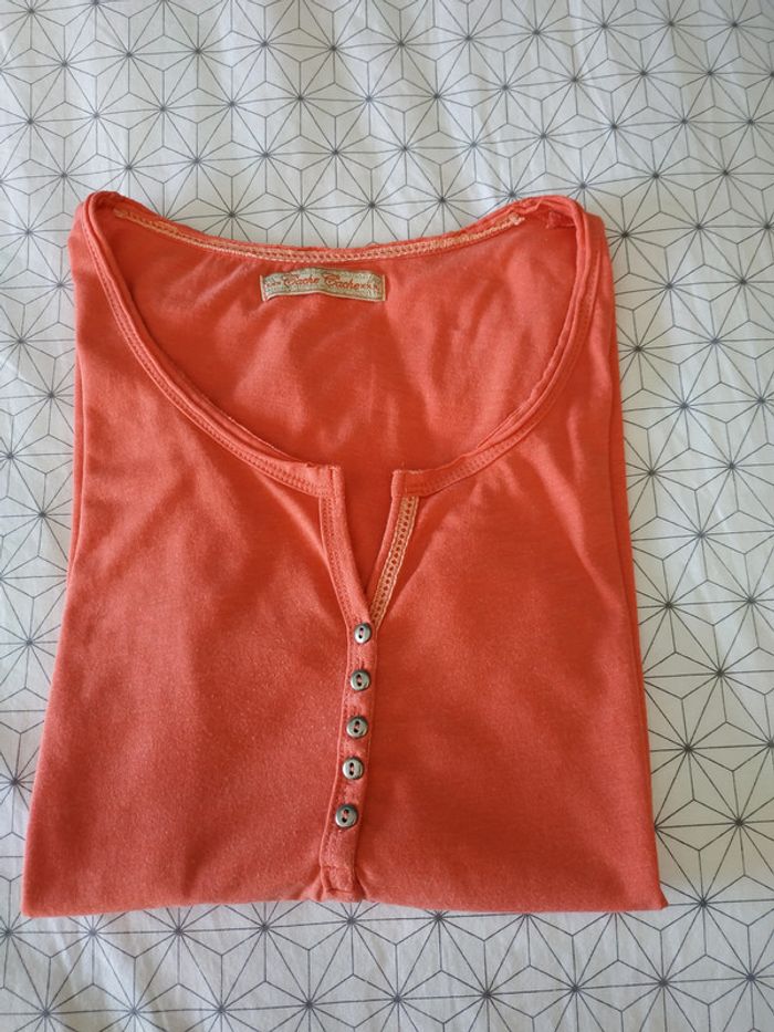 T-shirt couleur corail - photo numéro 7