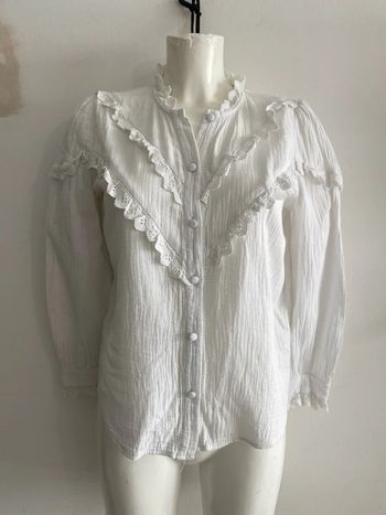 Blouse col dentelle