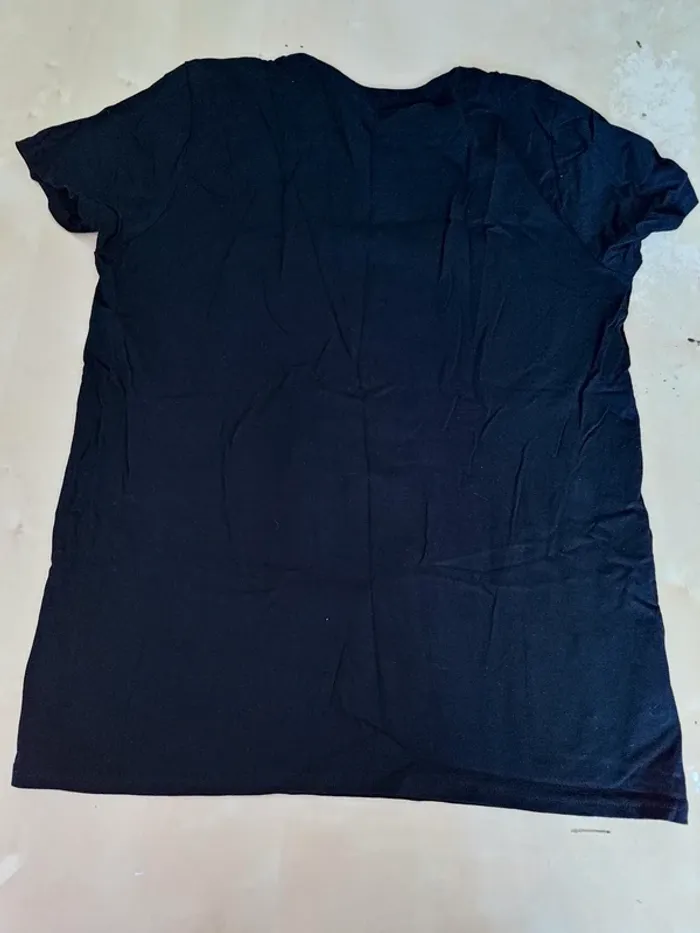 T-shirt avec imprimé HUNTERxHUNTER - photo numéro 2