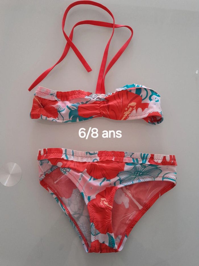 Maillot de bain 2 pièce 6/8 ans