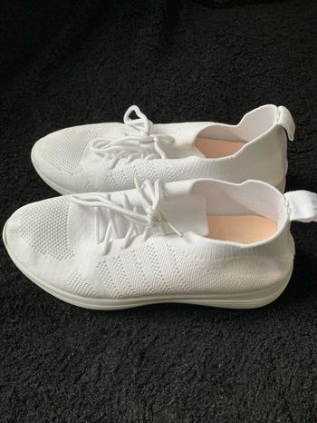 Basket souples blanches taille 37