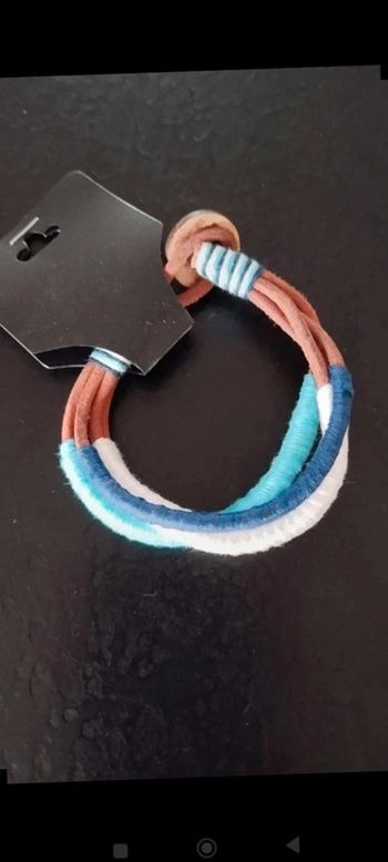 Bracelet  trois  rangs bleu  blanc marron
