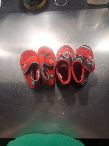 Lot 2 paires chaussons garcon