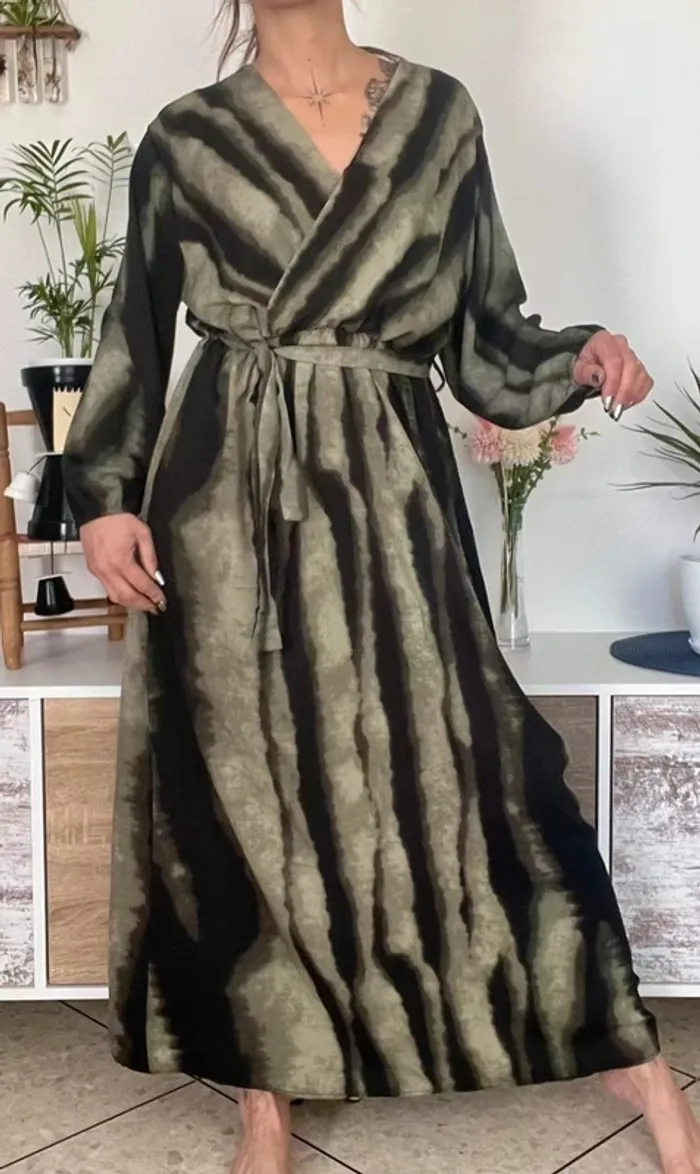 SOLDE Robe longue Christy (spécialiste grande taille) - taille 3, taille 46 - neuf - photo numéro 2