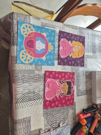 Lot 3 puzzles princesse