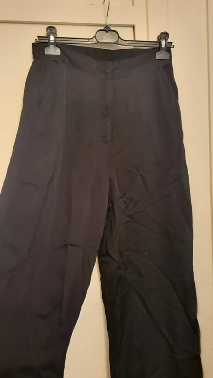 Pantalon noir léger taille M - photo numéro 2