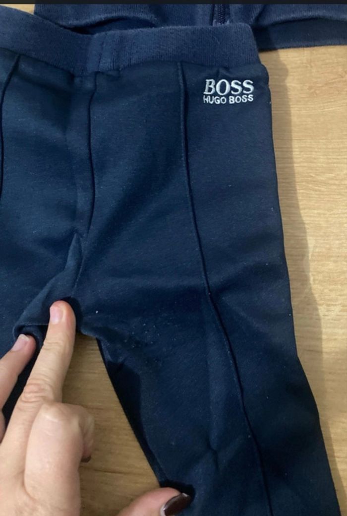 Lot 4 ensemble Hugo bosss - photo numéro 2