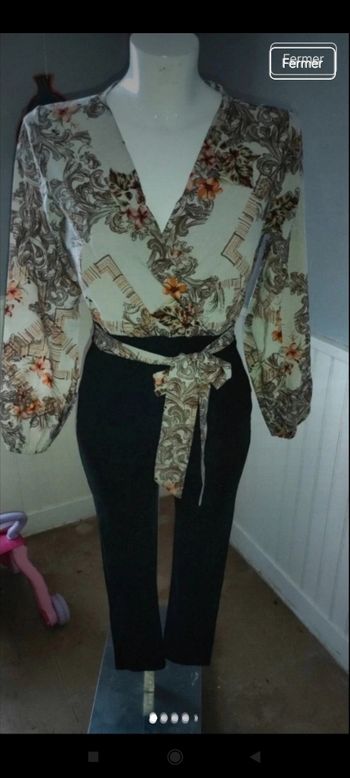 Très belle combinaison femme f16