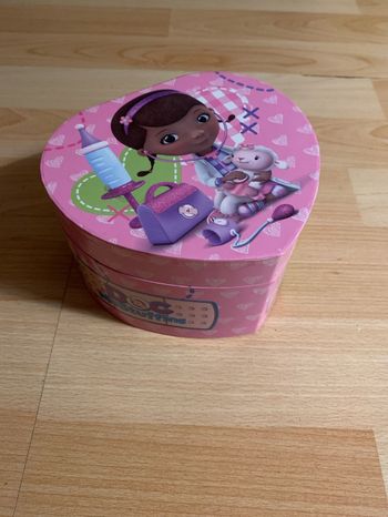 Boîte musicale Docteur Peluche