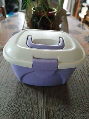 Vanity mauve et blanc, Tontarelli