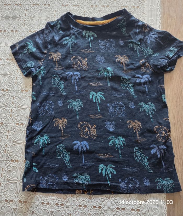 Lot 3 T shirt kiabi - photo numéro 2