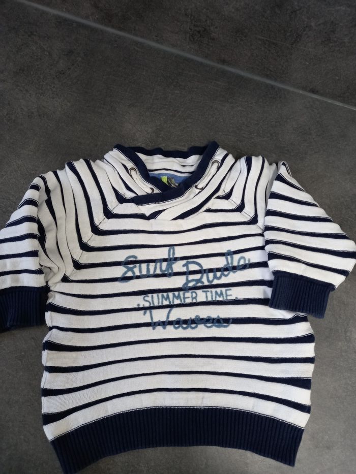 Pull blanc
