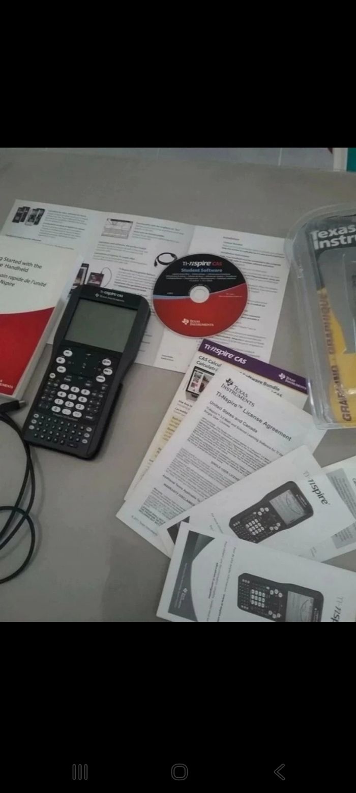 Calculatrice scientifique Texas instrument TI-Nspire CAS. - photo numéro 6