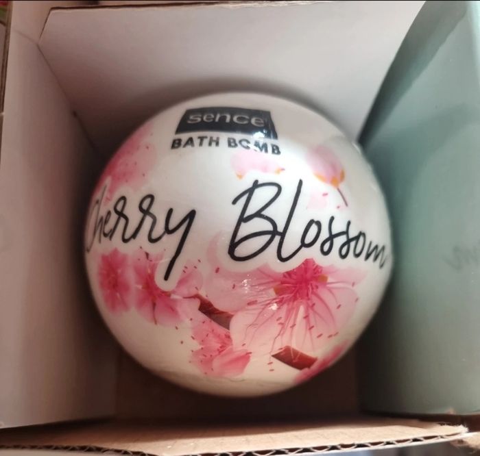 Bombes de bain 180g chacune - photo numéro 2