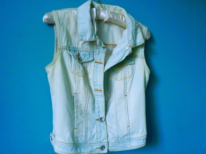 Veste en jean Femme Pimkie S ou 36 TBE bleu ciel sans manches