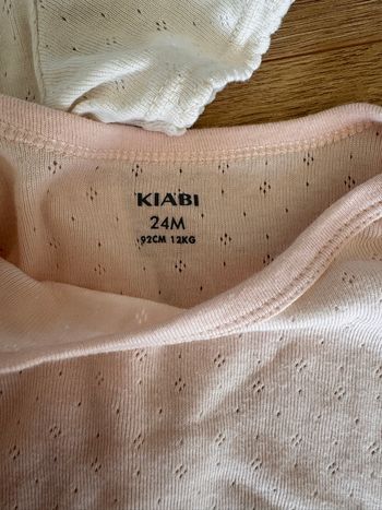 Lot bodies fille 24 mois 