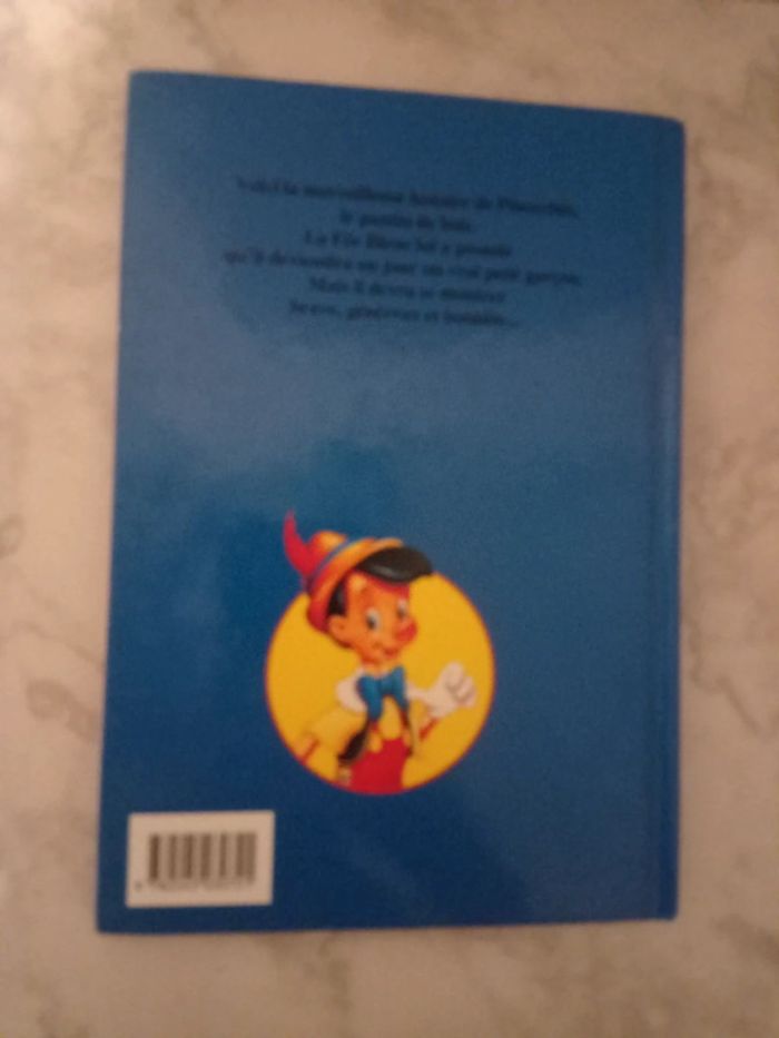 Livre 💖 Pinocchio - photo numéro 2