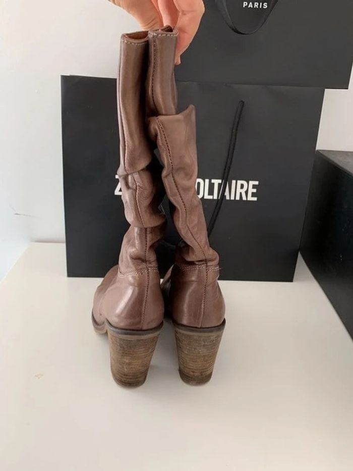 Bottes à talons - photo numéro 2