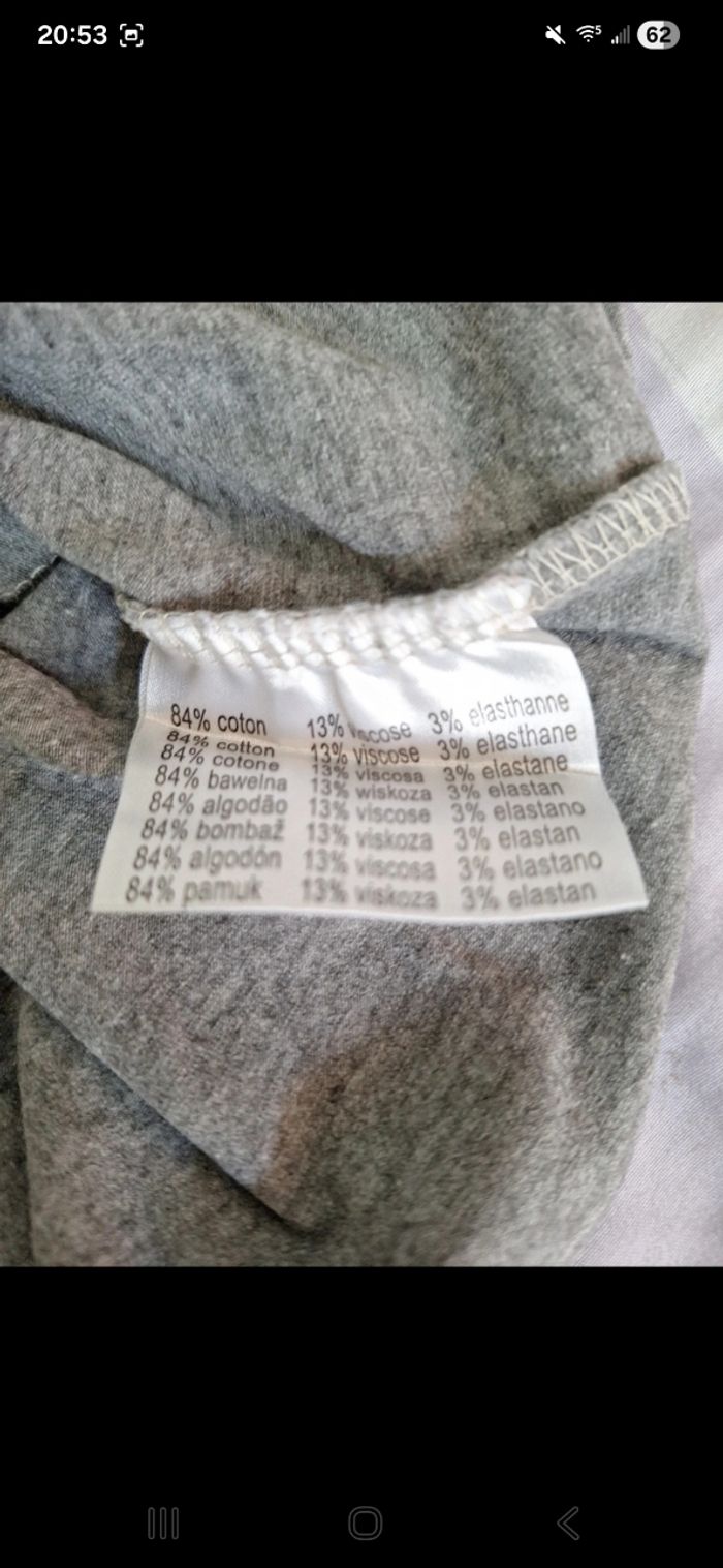 T-shirt gris - photo numéro 4