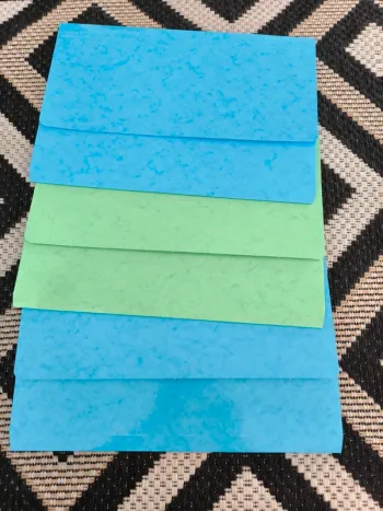 Lot de 3 pochettes plastifiées – Bleu & Vert – Neuf