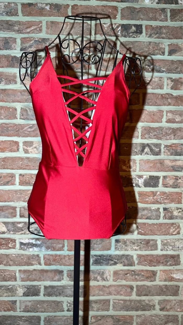 Maillot une pièce rouge bordeaux Shein Taille S / 36