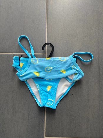 Neuf avec étiquette