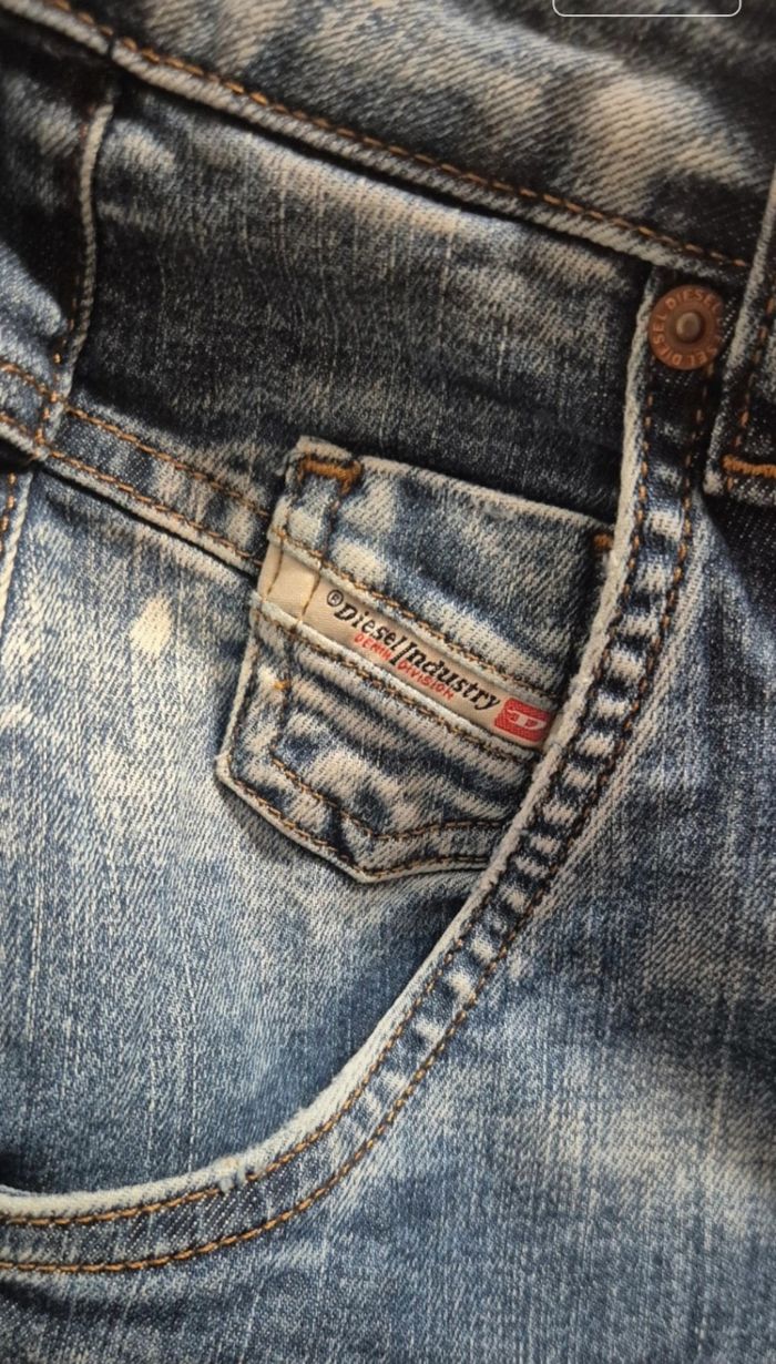 Jean garçon  diesel - photo numéro 4