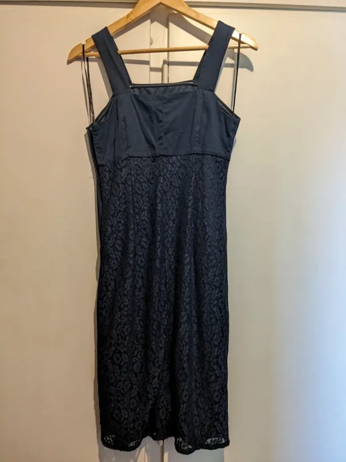 Robe moulante sortie de collection - bleue fleurie. - photo numéro 2