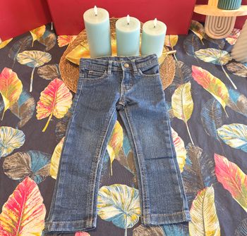 Jeans foncé 2 ans