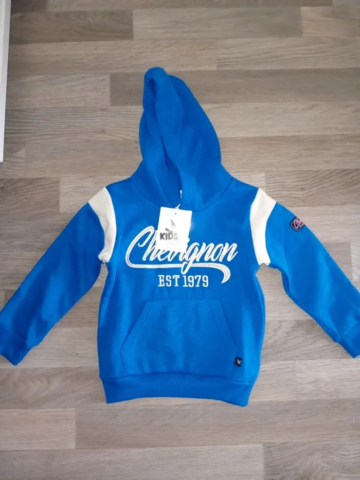 Sweat garçon neuf