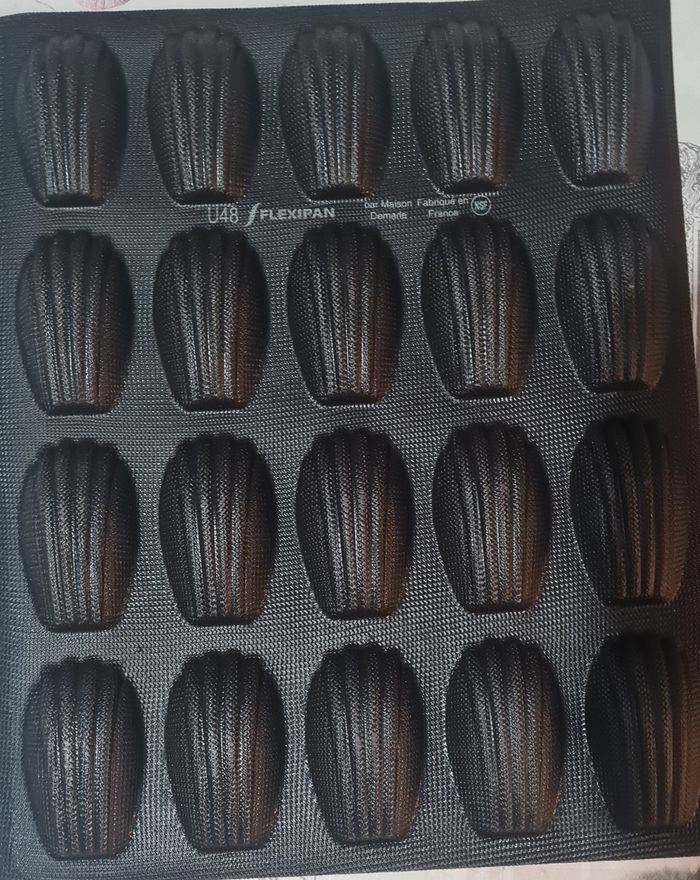 Moule flexipan - photo numéro 2