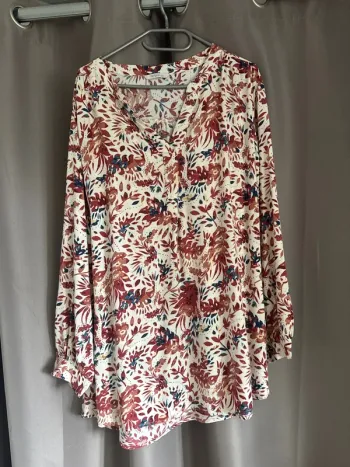 Très belle blouse