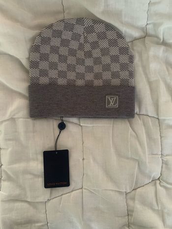 Bonnet LV 1:1