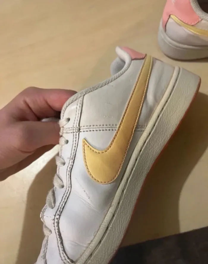 Baskets Nike oranges et blanches - photo numéro 6