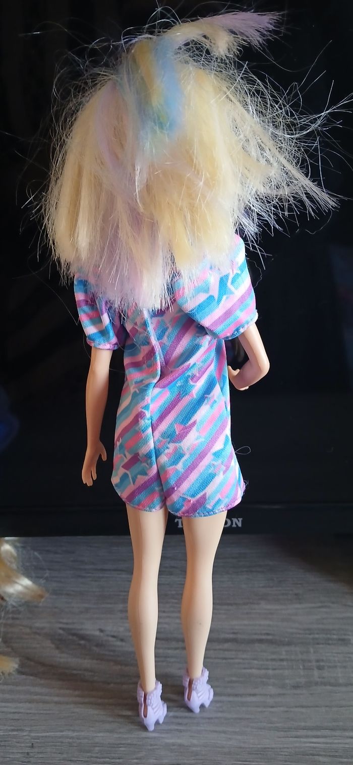 Barbie cheveux couleur - photo numéro 2