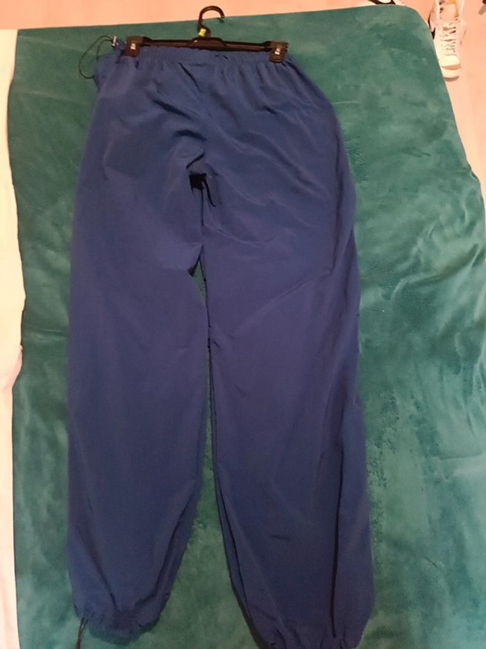 Pantalon parachute Bershka taille L - photo numéro 5