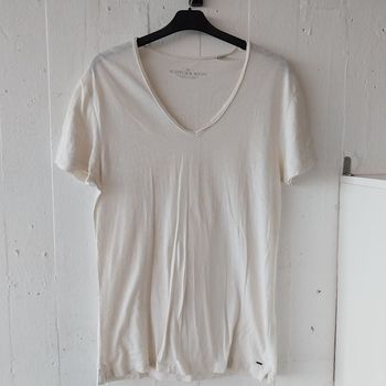 Tee-shirt Scotch & Soda taille M Col V Bel effet du tissu