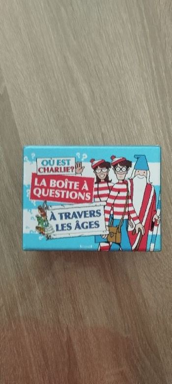 La boîte à questions à travers les âges de où est Charlie ?