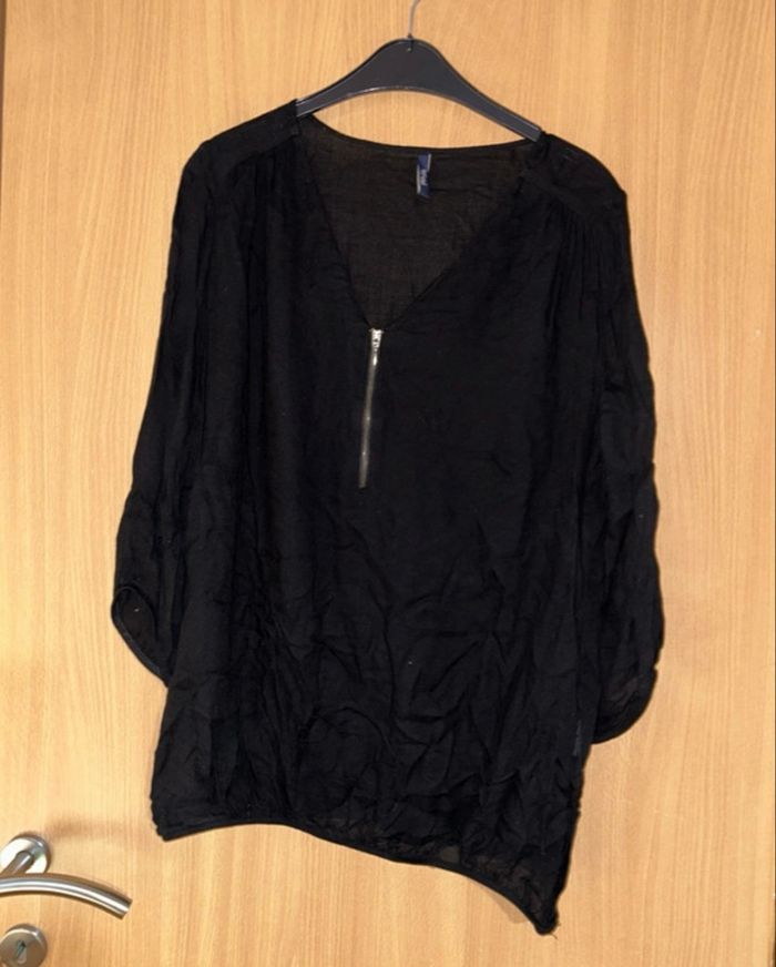 Blouse noire avec tirette au décolleté Paprika - Taille unique - Très bon état