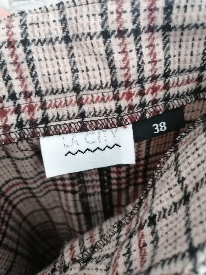 Jupe à carreaux La City taille 38 - photo numéro 2