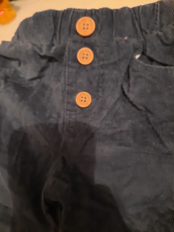 Pantalon velours côtelé bleu bébé - photo numéro 2