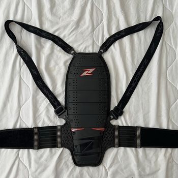 Protection dorsale équitation enfant Zandona Spine Kid X9 noir sécurité CE