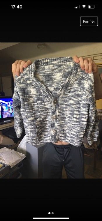 Veste tricoté main 6/8 ans neuf
