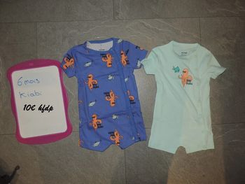 2 combinaisons kiabi taille 6 mois neuf