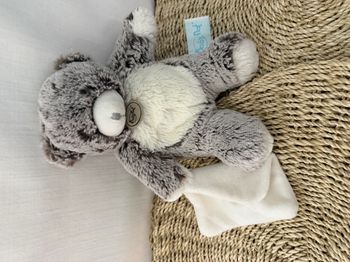 Doudou ours BABY NAT' Les Flocons marron mouchoir blanc