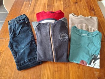 Lot de vêtements