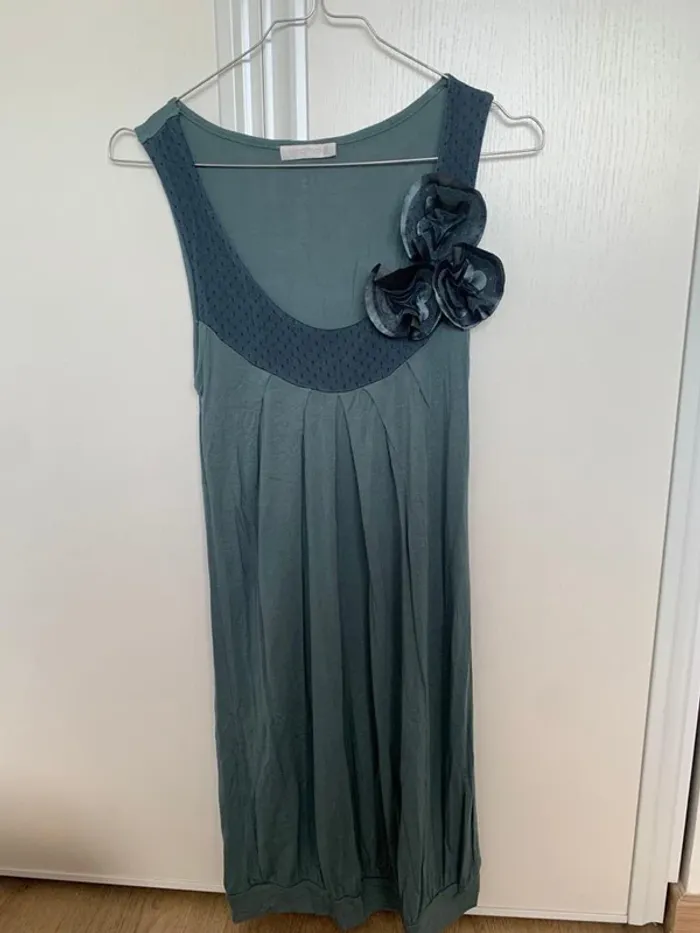 Robe fluide bleu grise