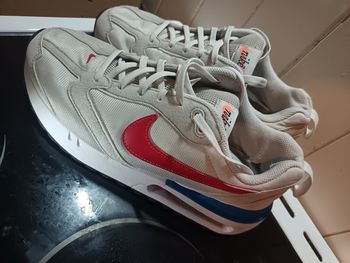Baskets Air Max Dawn GS  Taille 41