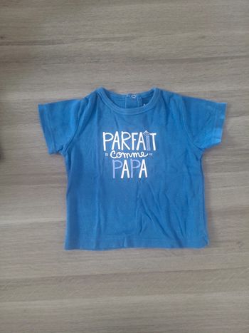Tee-shirt bleu